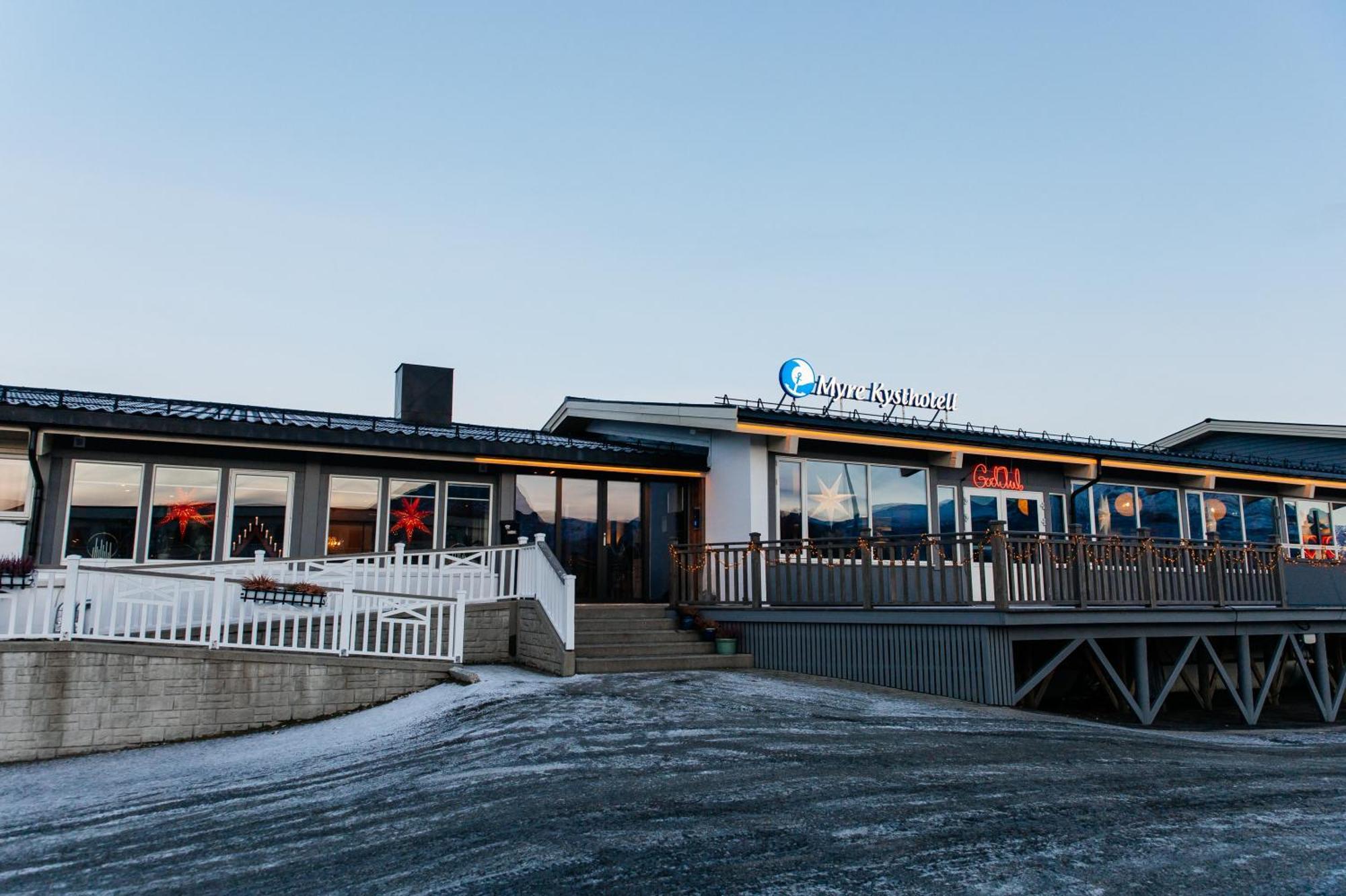 Myre Kysthotell Buitenkant foto