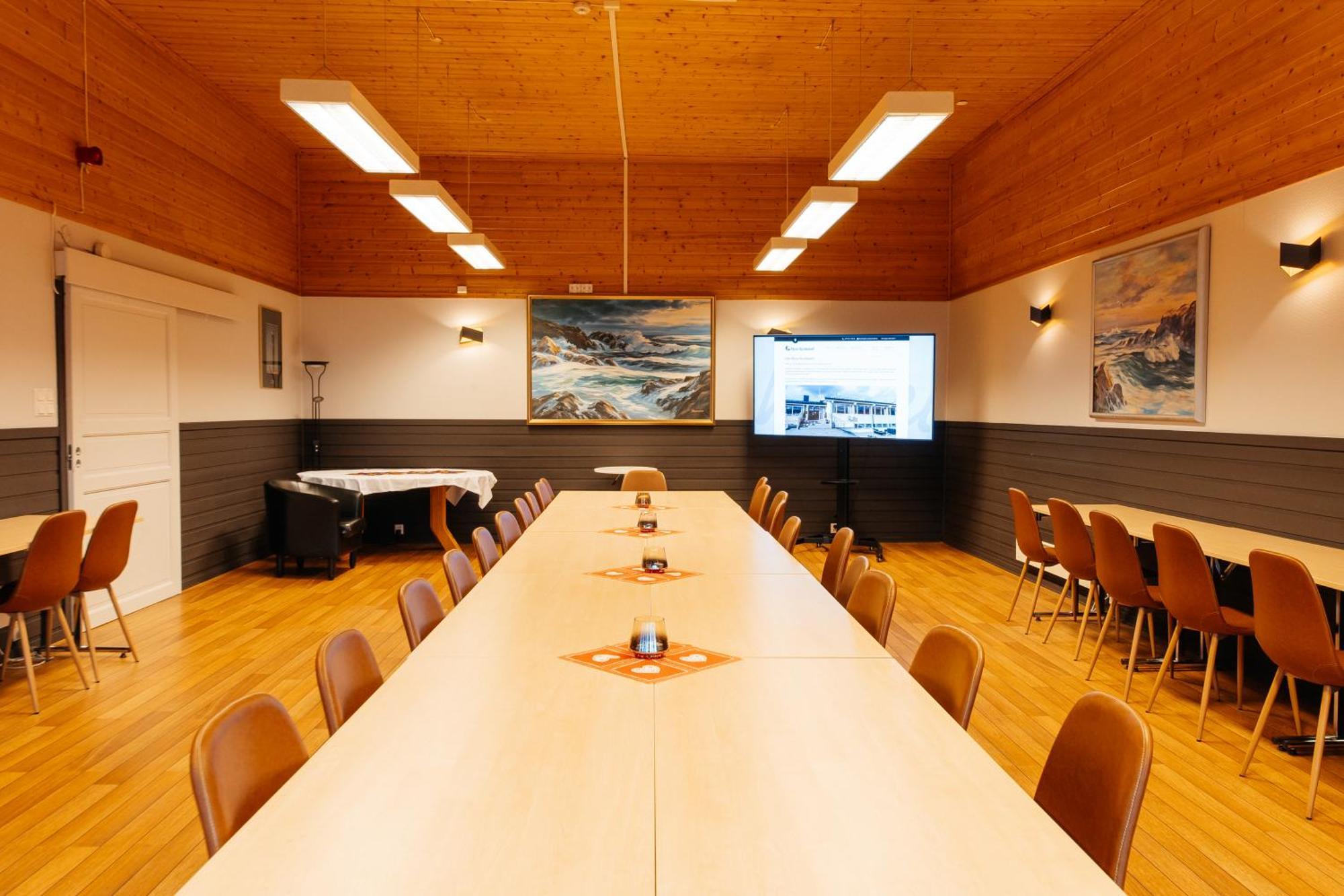 Myre Kysthotell Buitenkant foto